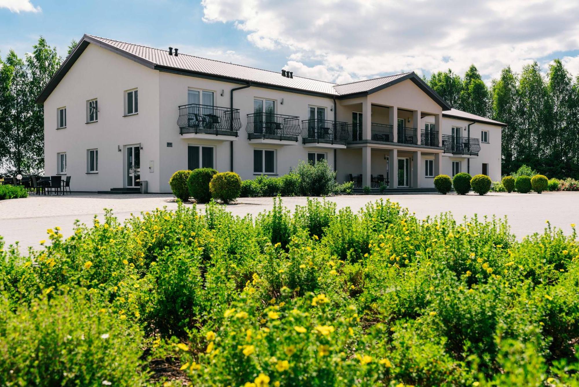 Pokoje Goscinne Lawendowy Dwor Mikoszewo Exterior photo