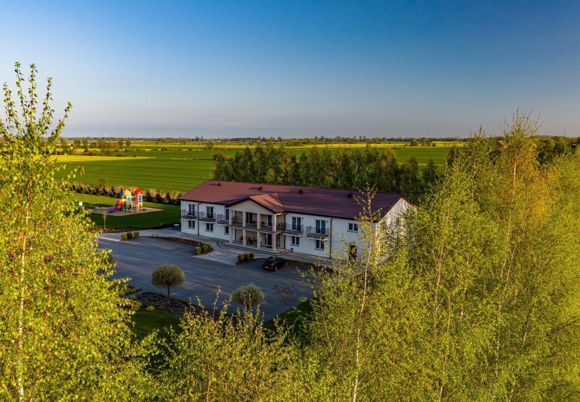 Pokoje Goscinne Lawendowy Dwor Mikoszewo Exterior photo